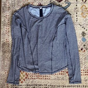 Worn once lululemon long sleeve